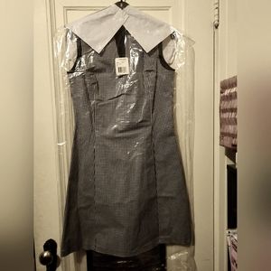 Brooks Brothers Shift Dress. US women's size 6. Black and white gingham